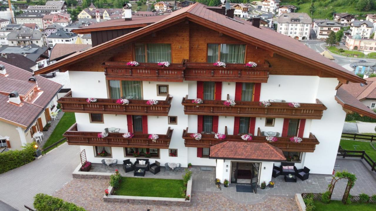 Hotel Garni Walter Ortisei Zewnętrze zdjęcie