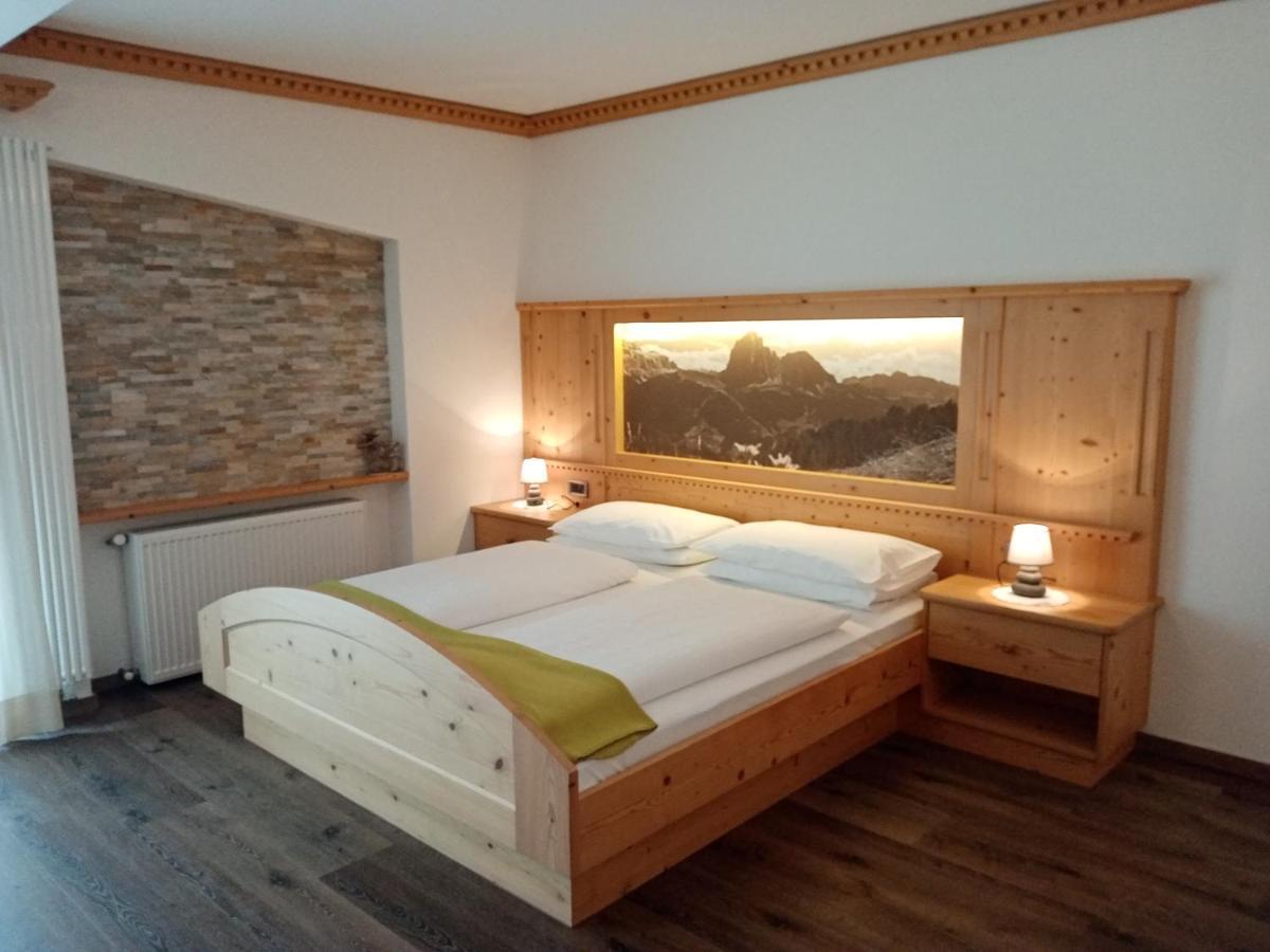 Hotel Garni Walter Ortisei Zewnętrze zdjęcie