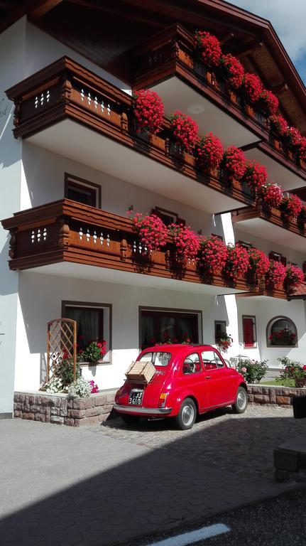 Hotel Garni Walter Ortisei Zewnętrze zdjęcie
